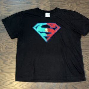Men’s Portugal Crest Green Red Superman Soccer Team Portuguese Black T shirt M